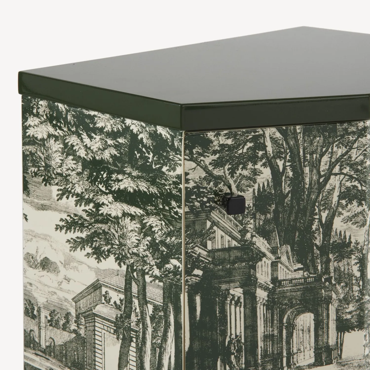 Store Comodino Poliedrico Giardino Settecentesco Armadietti