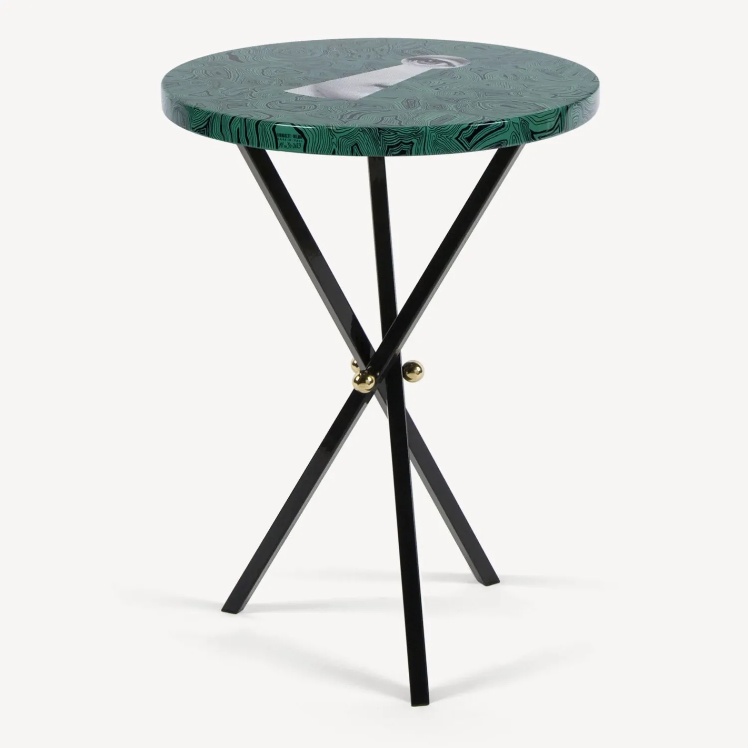 Sale Tavolino Serratura Su Malachite Tabelle